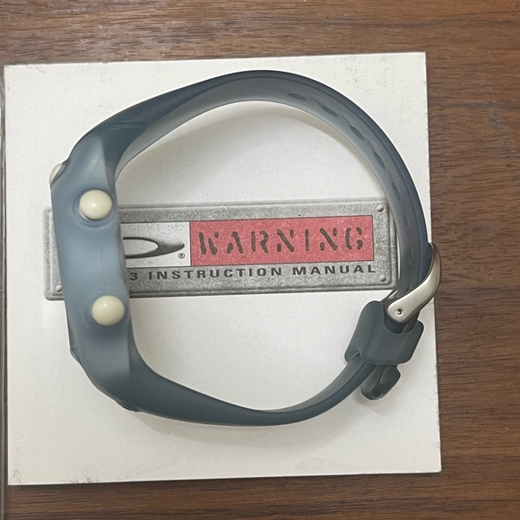 Oakley Watch D2/D3 (New/Running/Authentic) - Picture 4 of 11